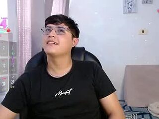 tegocute live webcam thumbnail