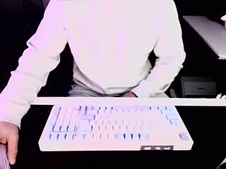 texasstrill live webcam thumbnail