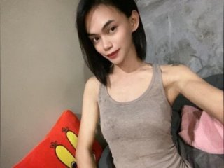 Thaliafoxx live webcam thumbnail