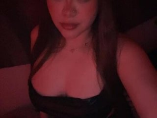 Tharafresneda_ live webcam thumbnail