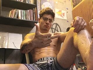 The-cashmaster live webcam thumbnail