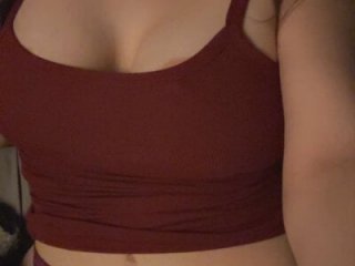 TheBustyHouseWife live webcam thumbnail