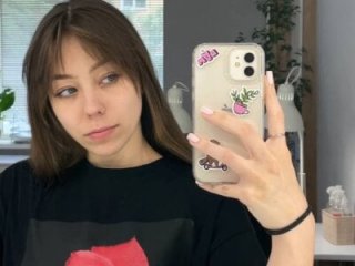 TheEmma live webcam thumbnail