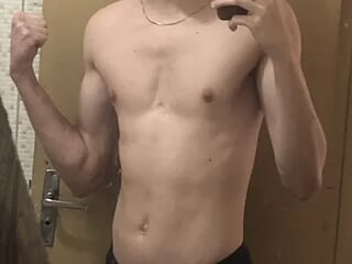 Thiaaago157 live webcam thumbnail