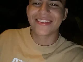 Thiago_Betancourt live webcam thumbnail
