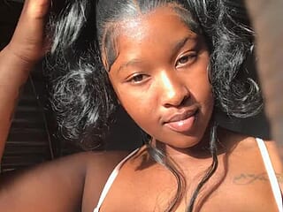 ThickBOOTYbunny live webcam thumbnail