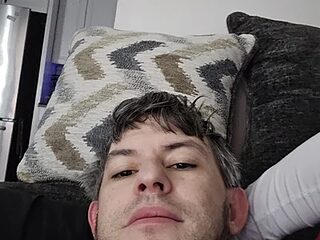 ThickDX777 live webcam thumbnail