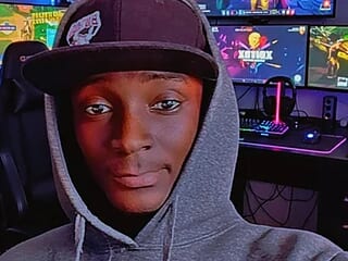 Thick_beef254 live webcam thumbnail