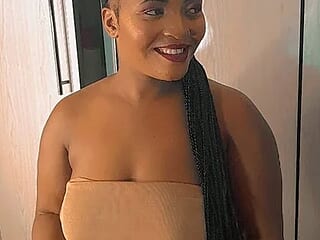 ThickbootyAlison_04 live webcam thumbnail
