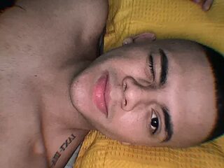 ThomasHornny live webcam thumbnail