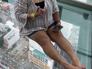 ThyroidLancers live webcam thumbnail