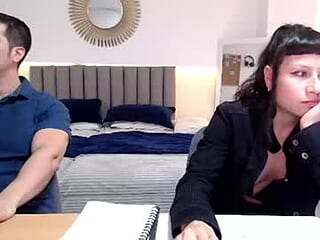 theoffice_couple live webcam thumbnail