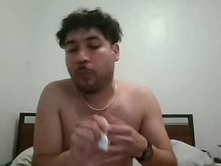 therealcesar23 live webcam thumbnail