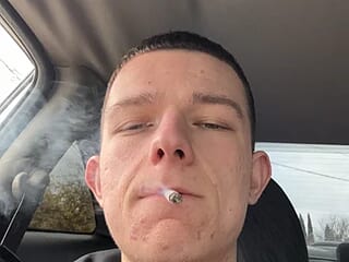 thickcock17cm live webcam thumbnail