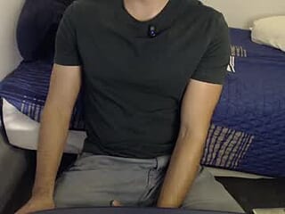 thisguy692 live webcam thumbnail