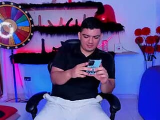 thomas_top21 live webcam thumbnail