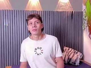 thomas_woolf live webcam thumbnail