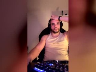 thorodinson03 live webcam thumbnail