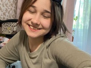 TianaMeiser live webcam thumbnail