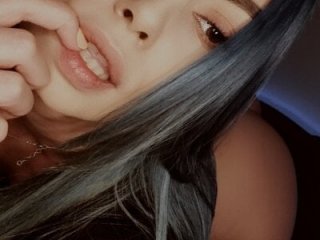 TiffanyPierce live webcam thumbnail