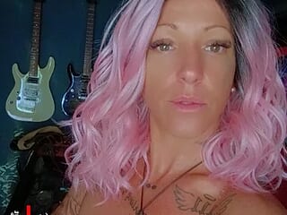 Tiffneycherie live webcam thumbnail