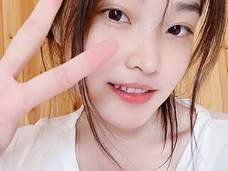 Tina686866 live webcam thumbnail