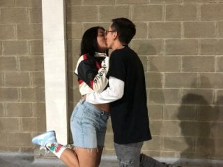 Tina_4_Charlie live webcam thumbnail