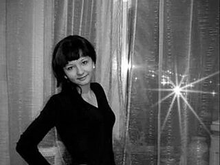 Tina_Mirabella live webcam thumbnail
