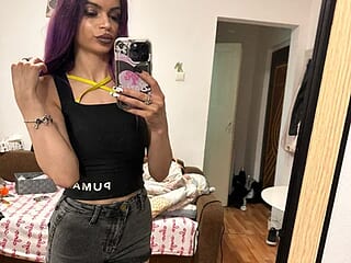 Tiny_Tease live webcam thumbnail