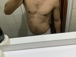 TitanXL live webcam thumbnail