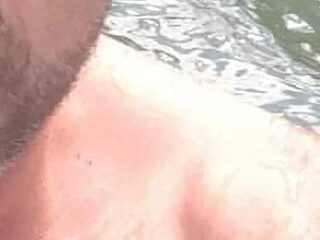 Titytwister30 live webcam thumbnail