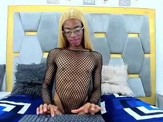 tiffannyvalentine live webcam thumbnail