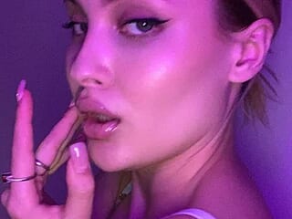 tinakristall live webcam thumbnail