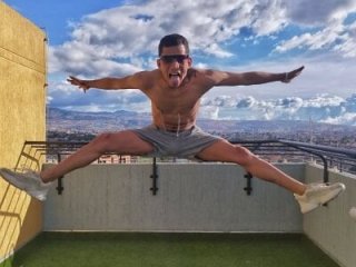 TOMBOYSEXX live webcam thumbnail