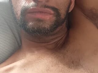 TONYSHUGE live webcam thumbnail