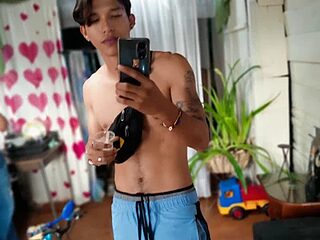 TommyGun_22 live webcam thumbnail