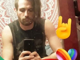 Tomtomlee158 live webcam thumbnail