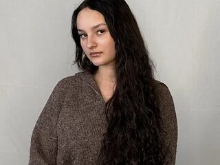 TonjaMano live webcam thumbnail