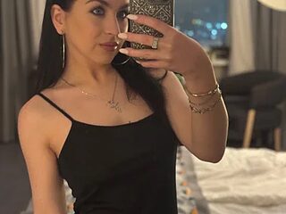 Tora_Dora_ live webcam thumbnail