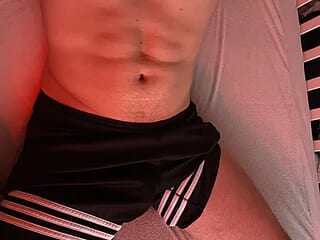 Toyboy1095 live webcam thumbnail