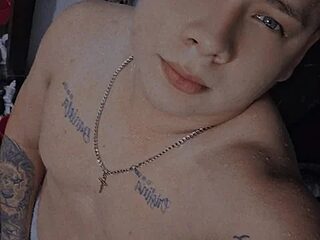 tobby_millers_ live webcam thumbnail