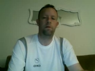 tomhubz live webcam thumbnail