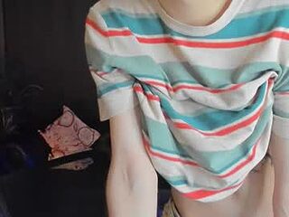 tommy_stars live webcam thumbnail