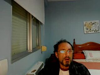 ton123456_ live webcam thumbnail