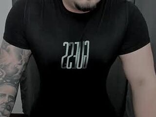 tonywilsonn live webcam thumbnail