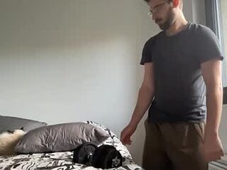 toom998914 live webcam thumbnail