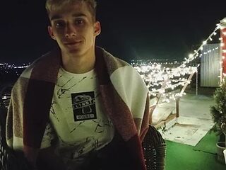 touch_me7 live webcam thumbnail
