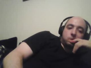 toxicfumes33 live webcam thumbnail