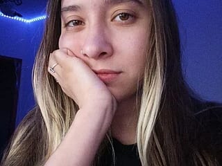 TrishaEans live webcam thumbnail