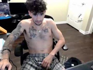 travishupp1 live webcam thumbnail
